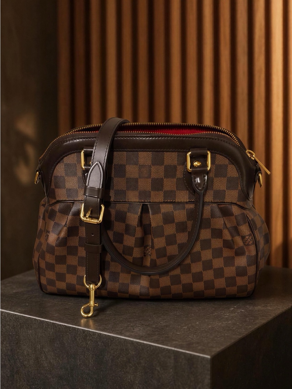 Louis Vuitton Like-New Damier Ebene Shoulder - Handbag
